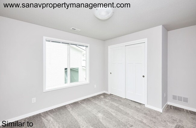 Building Photo - Modern Look 2 Story house!! Waukee Schools!! Great Neighbourhood!