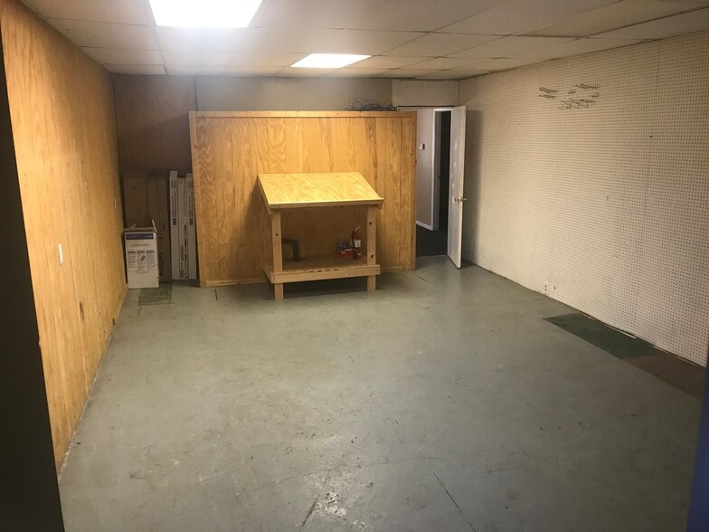 Building Photo - 139 Stonecreek Rd NW