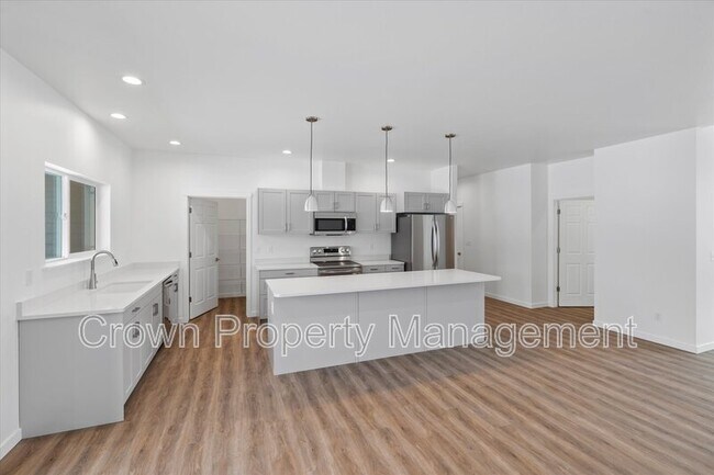 Building Photo - 133 Bench Run