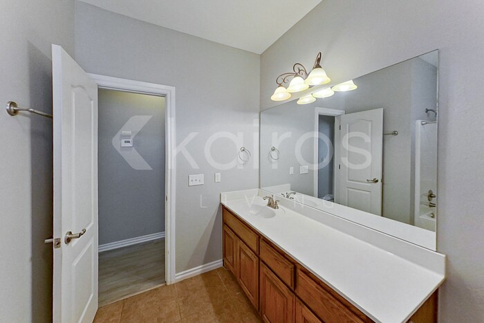 Building Photo - 12784 SE 21st Ct