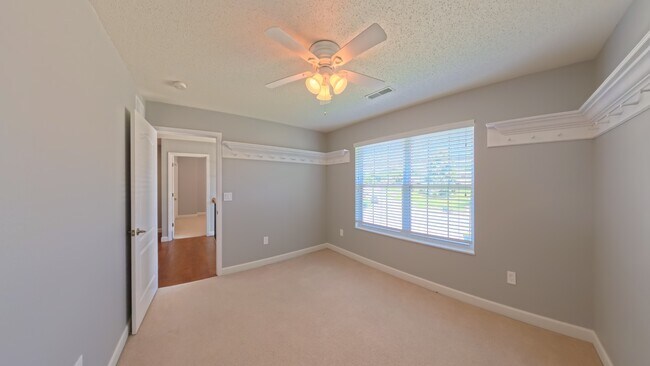 Building Photo - 308 Windsor Forrest Rd
