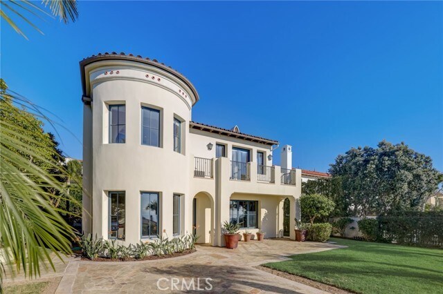 Building Photo - 10 Tasman Sea