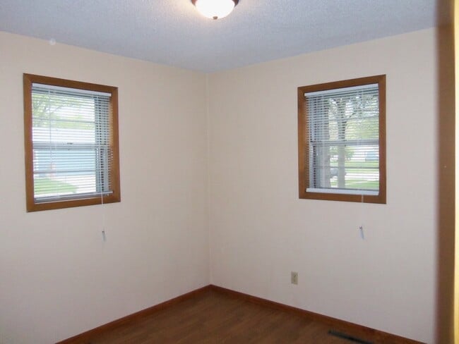 Building Photo - 1408 S. 3rd St.