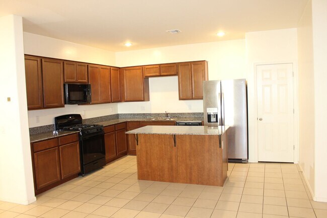 Building Photo - 250 W Kona Dr