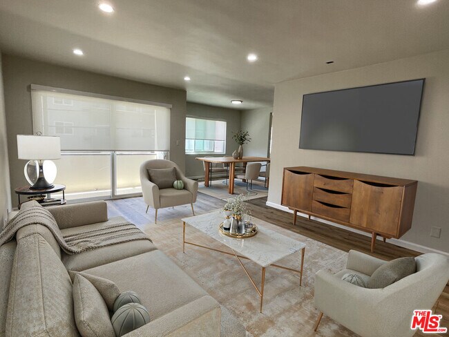 Primary Photo - 1835 Camden Ave