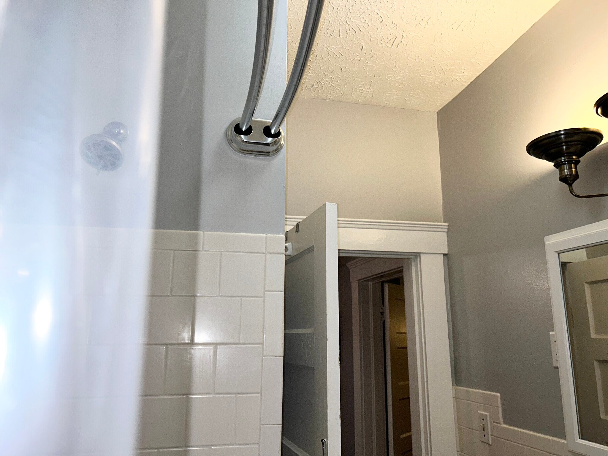 Building Photo - 1039 Riviera St