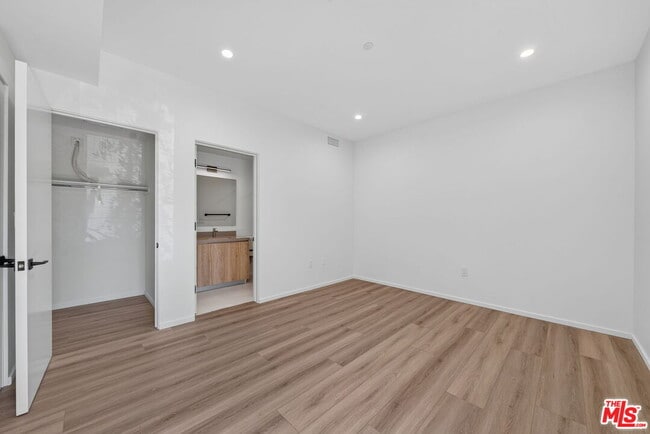Building Photo - 1853 12th St