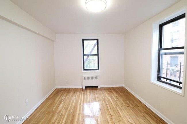 Building Photo - 1 bedroom in Flushing NY 11355