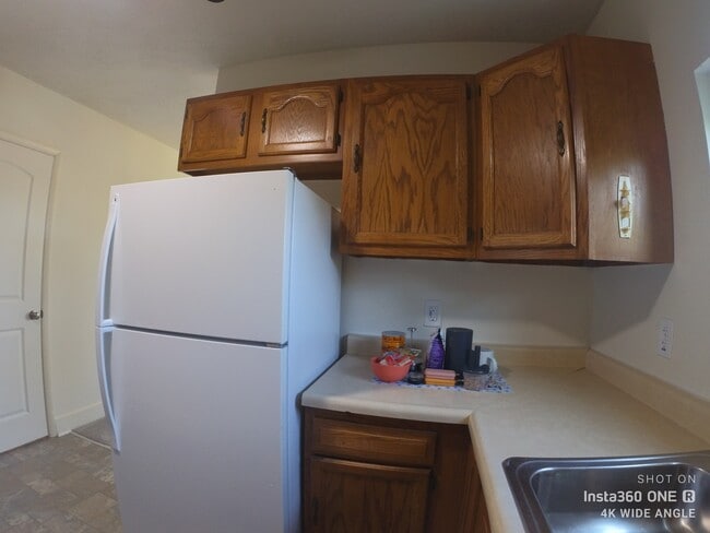 Kitchen - 3137 Josephine St