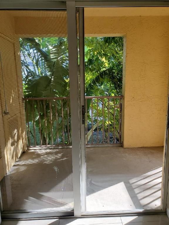 Building Photo - 771 N Pine Island Rd