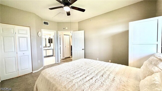 Building Photo - 6481 Aragon Way