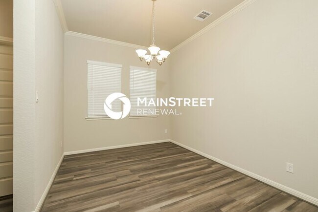 Building Photo - 3 Bedroom Pet-Friendly Home in San Antonio, TX with Main Street Renewal