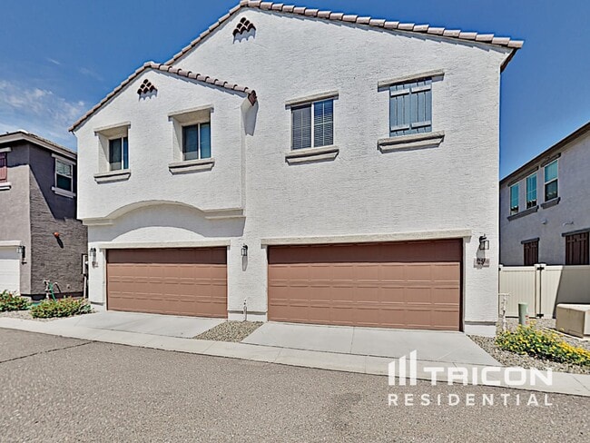 Primary Photo - 12580 W Via Dona Rd