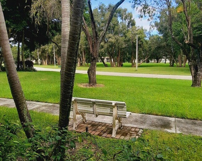 Building Photo - 15449 Lakes of Delray Blvd