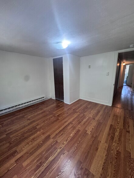 Building Photo - 60 Lanning Ln