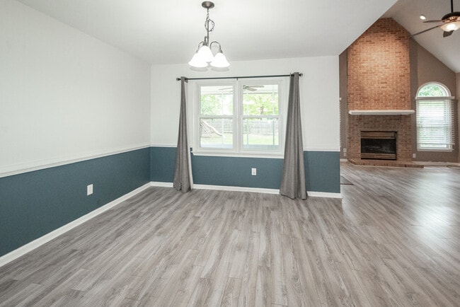 Building Photo - BEAUTIFUL HOME FOR RENT IN GLENWOOD AREA