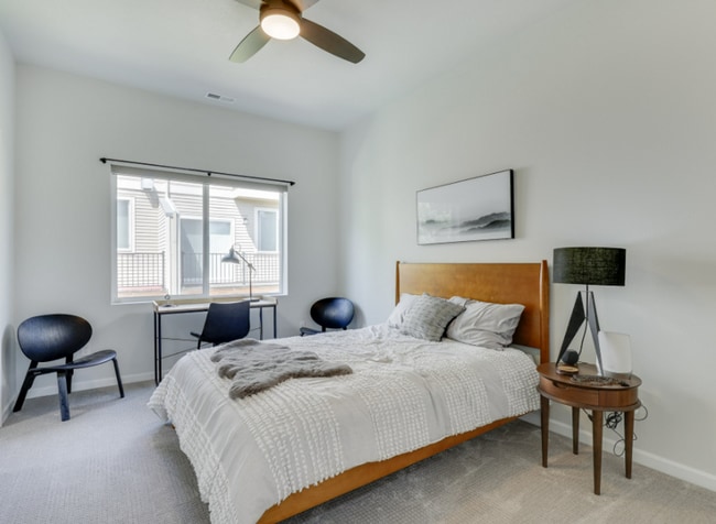 Building Photo - Immaculate 2-Bedroom Townhome in Tanasbourne with Smart Upgrades & High-End Finishes!