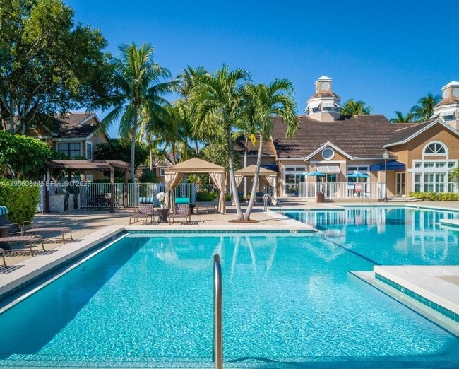 Building Photo - 15610 SW 105th Ln