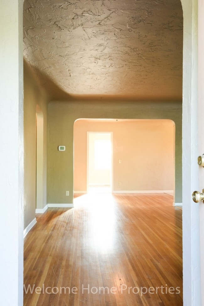 Building Photo - Great 3 Bedroom Home Close to WWU