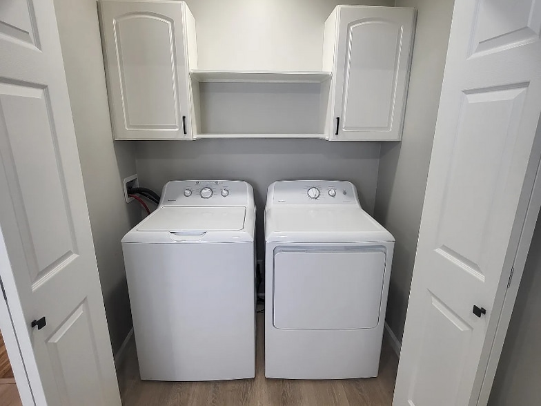 Building Photo - 25 Richland St