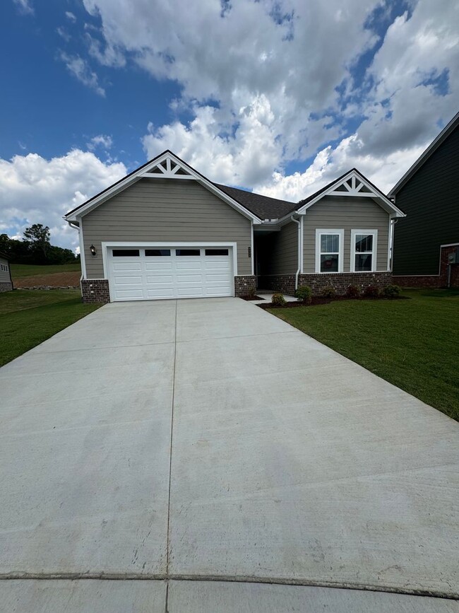 Building Photo - 8605 Overhill Ct