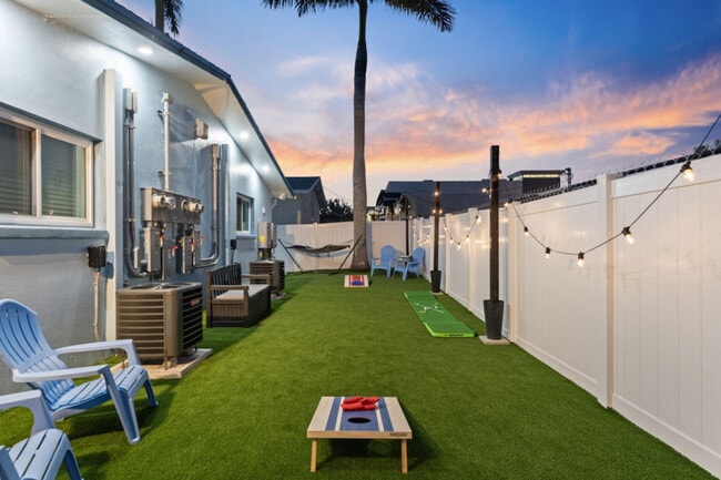 Building Photo - 79 S Brevard Ave