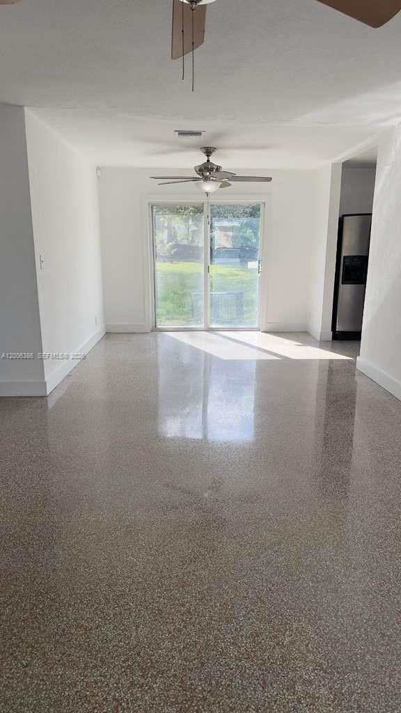 Building Photo - 2826 Monroe St