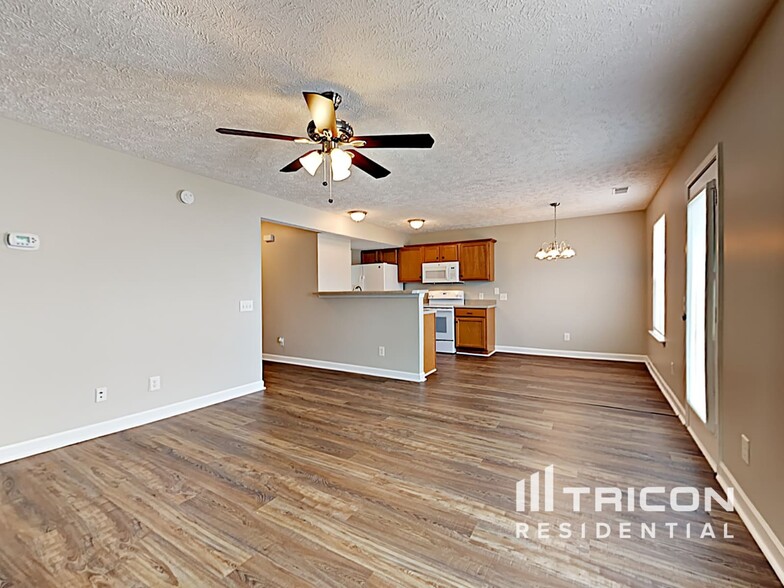 Building Photo - 815 Chilhowee Ct