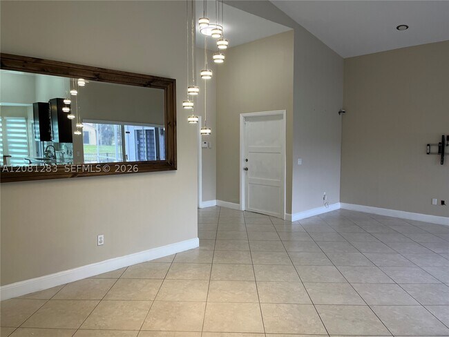Building Photo - 248 NW 47th Ave