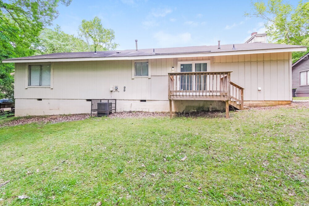 Building Photo - 2861 Panther Ct