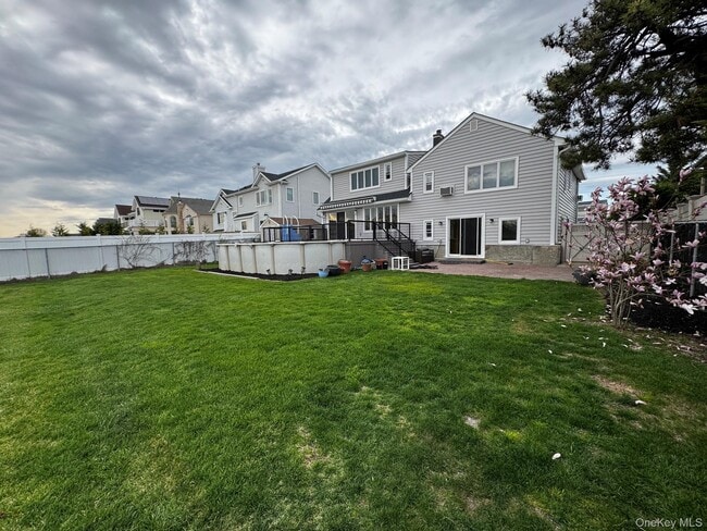 Building Photo - 3544 Woodward St