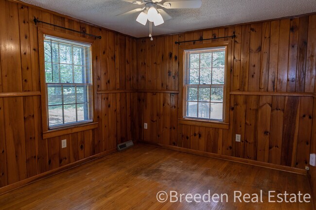 Building Photo - 8321 NC-181