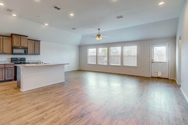 Building Photo - 11924 Castleford Way