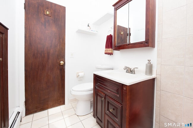 Building Photo - 153 Cherry Hill Dr