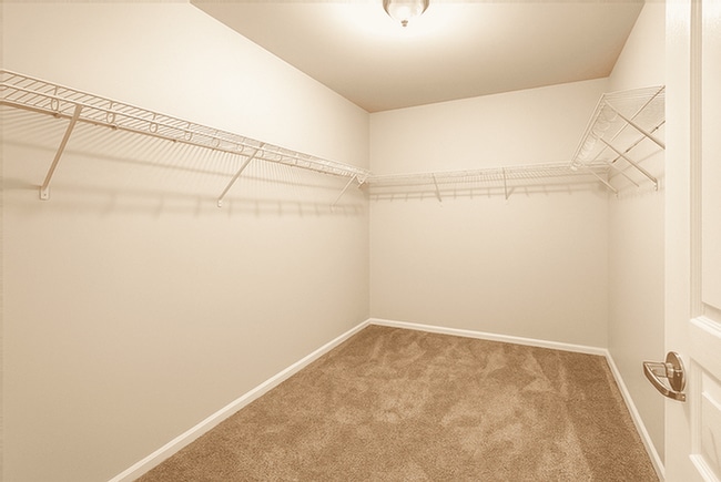 Building Photo - 50188 Winter Garden Ct N