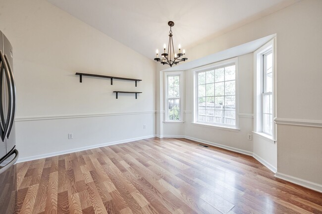 Building Photo - 7600 Lilly Pond Ln