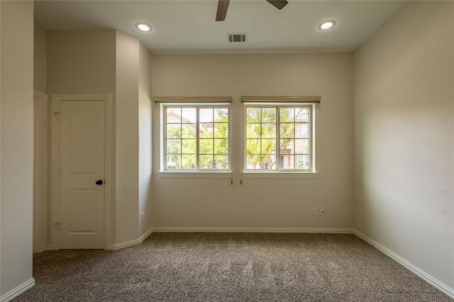 Building Photo - 6685 Escena Blvd