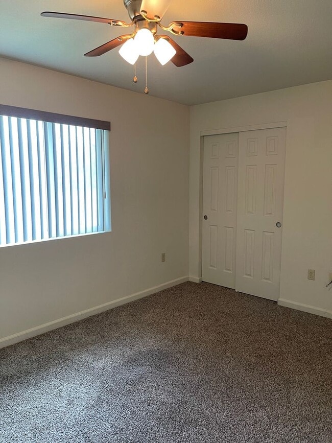 Building Photo - 3 BED 2 BATH W/ATTACHED MOTHER-IN-LAW SUITE *SOLAR PANELS ON ROOF = LOW ELECTRIC BILL*