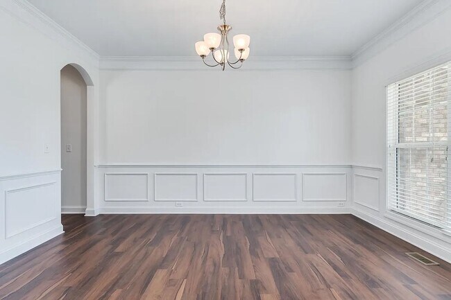 Building Photo - Beautiful home in Longcreek Plantation- Heritage Forest