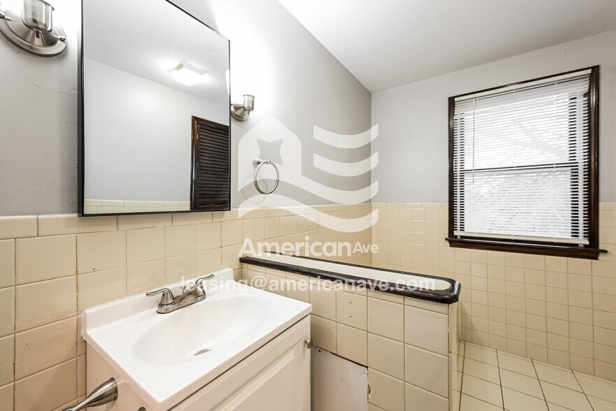 Building Photo - 500 Highland Ave