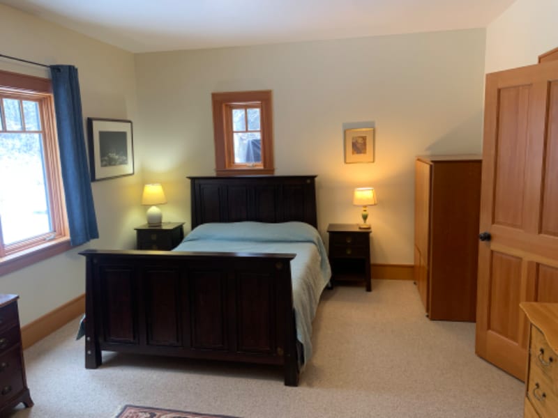 Building Photo - 1005 Creekview Dr