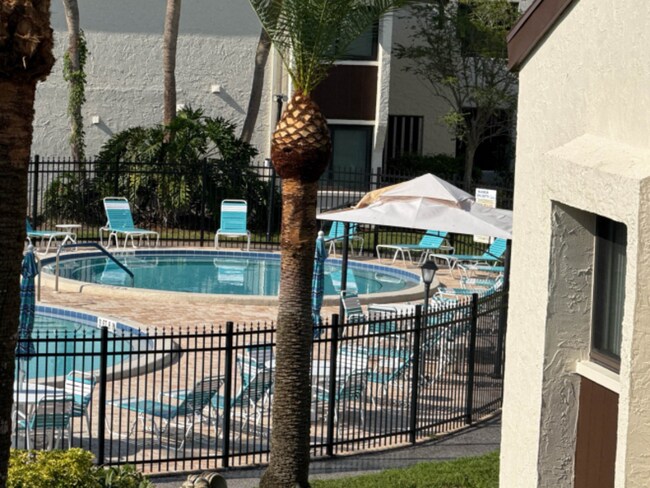 Building Photo - 2209 Belleair Rd