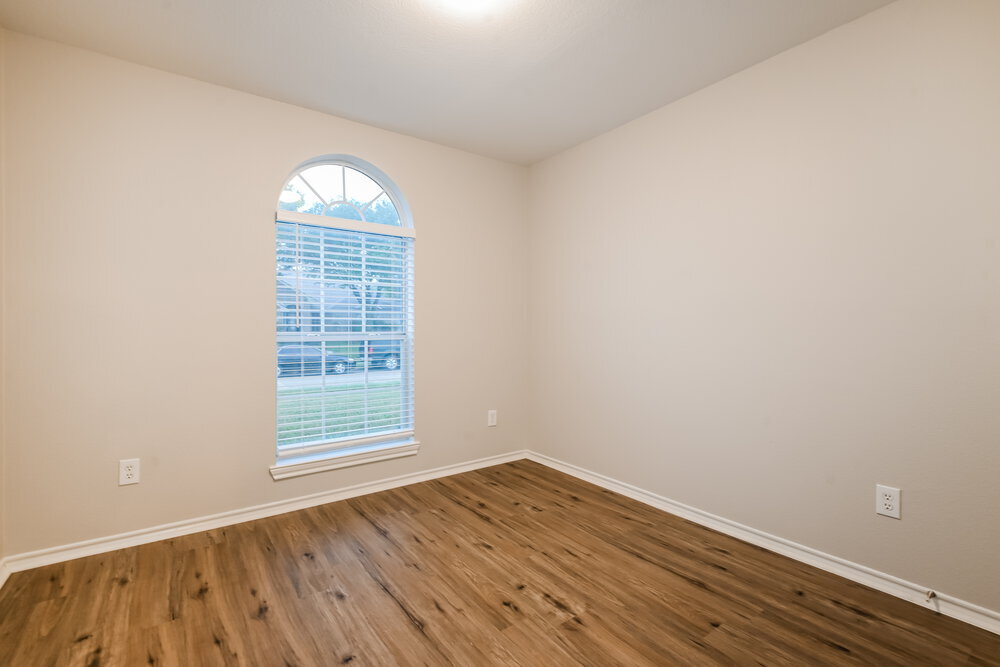 Building Photo - 1308 Doris Dr