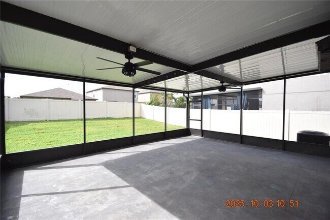 Building Photo - 9511 Channing Hill Dr