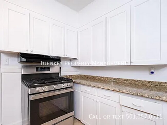 Building Photo - 1023 S Booker St
