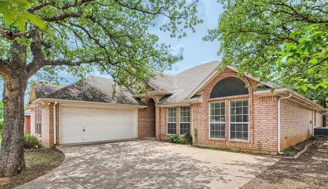Primary Photo - 5500 Archwood Ln