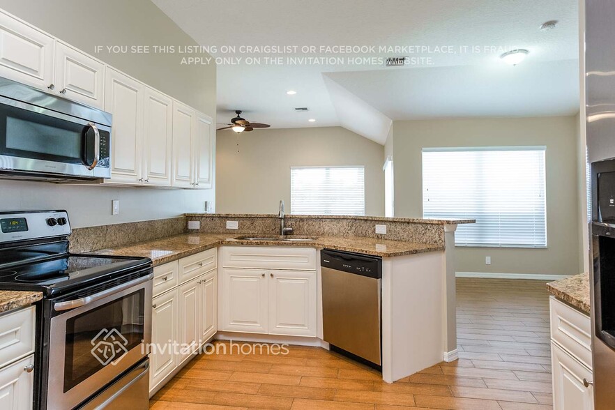 Building Photo - 7846 Belmont Dr