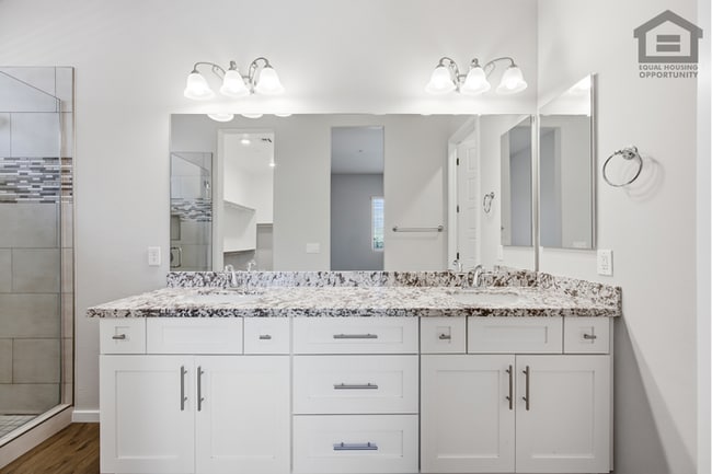 Building Photo - 3Bed/2Bath Home in Cave Creek! Ready for Immediate Move-In! -- NO HOA!