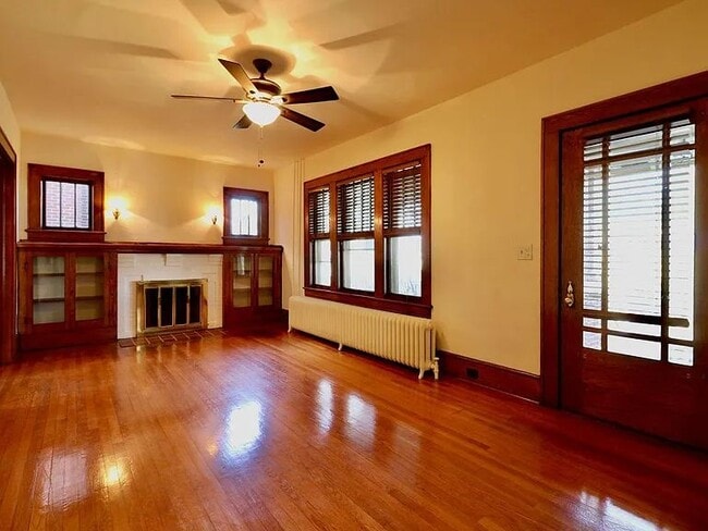 Building Photo - 1510 Hampton Ave SW