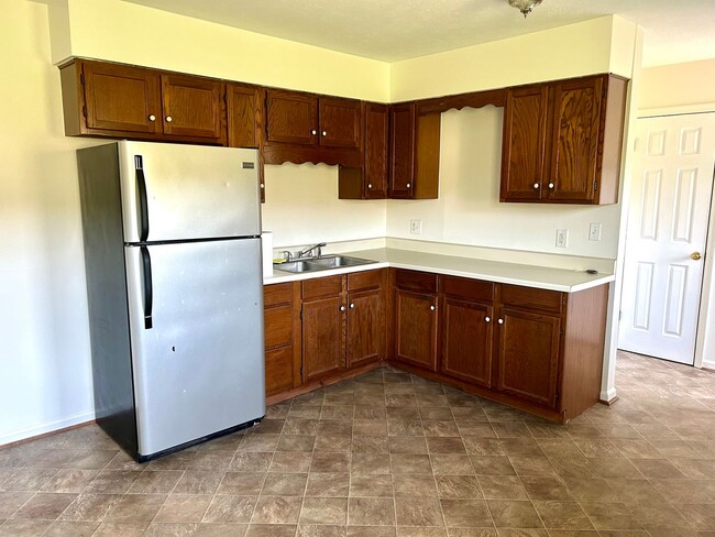 Building Photo - Single Family Home for Rent in Timberville